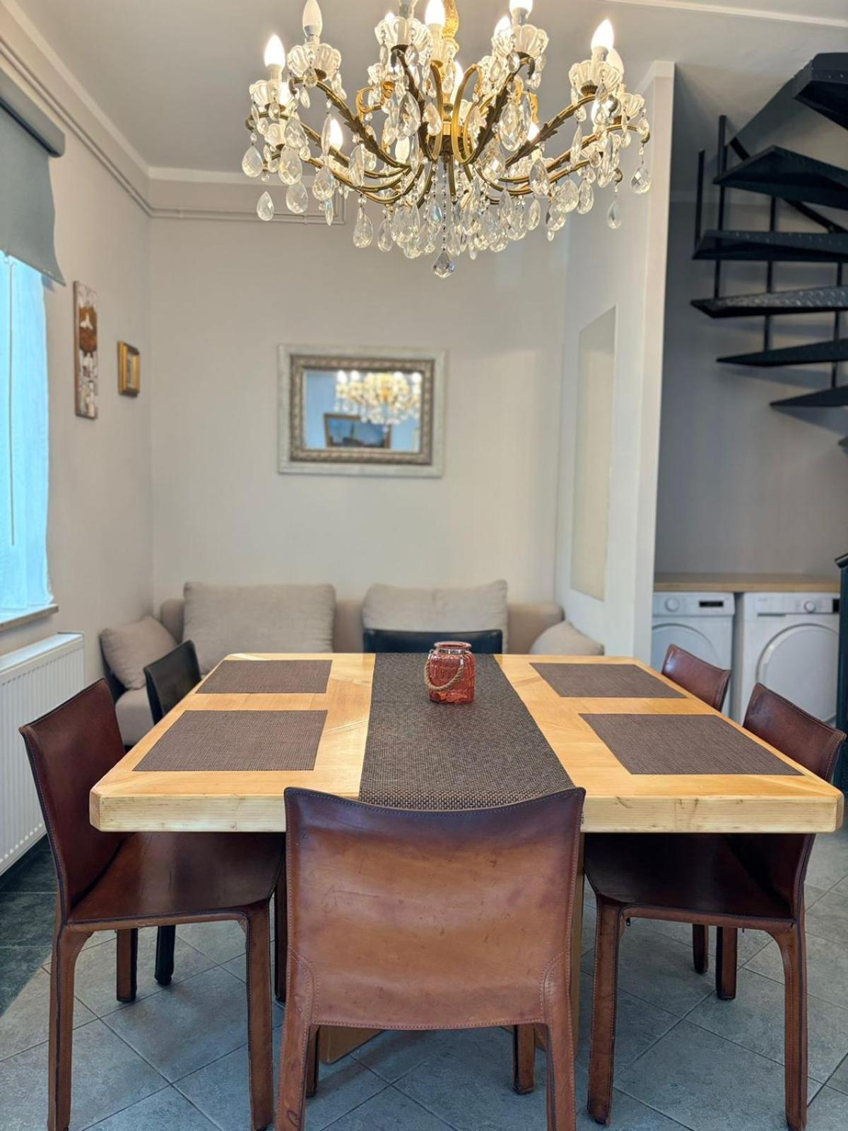 Avrora House Free Parking In Old Town Apartment Ljubljana Bagian luar foto